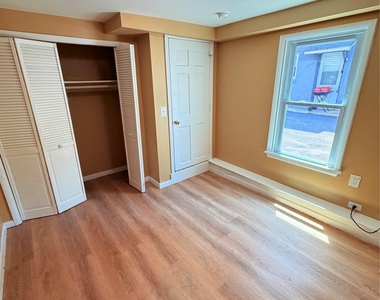 188 Spring Street - Photo Thumbnail 13