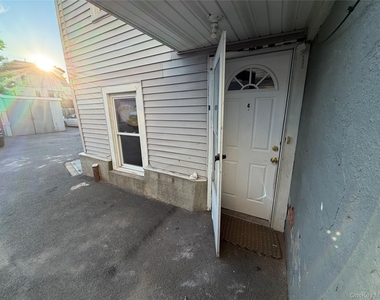 188 Spring Street - Photo Thumbnail 2