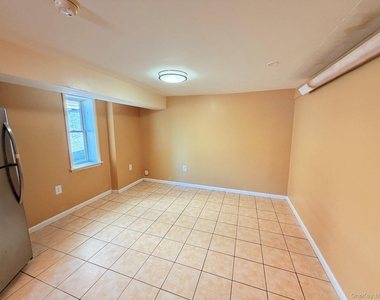 188 Spring Street - Photo Thumbnail 6
