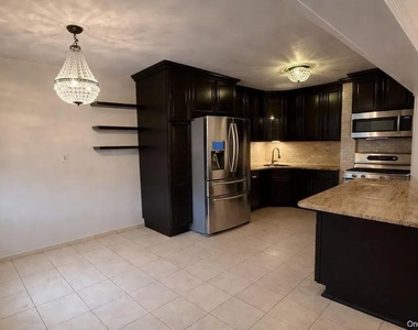 54-40 80th St - Photo Thumbnail 2