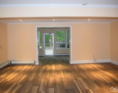13 Pinter Lane - Photo Thumbnail 6