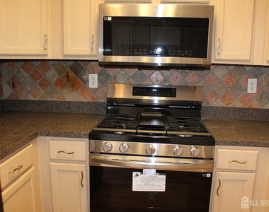 53 Giera Court - Photo Thumbnail 29