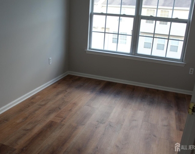 53 Giera Court - Photo Thumbnail 21
