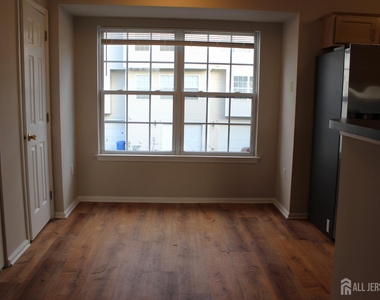 53 Giera Court - Photo Thumbnail 8