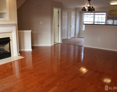 53 Giera Court - Photo Thumbnail 2
