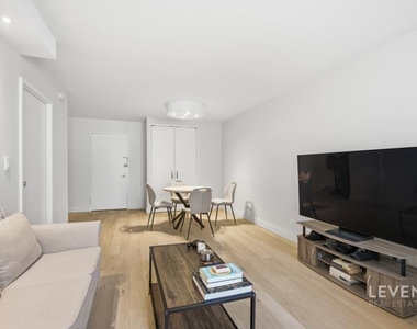 220 E 65th Street - Photo Thumbnail 1