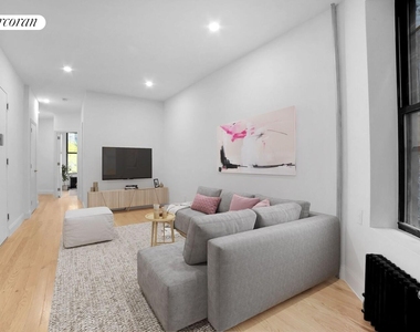 317 E 89th Street - Photo Thumbnail 3