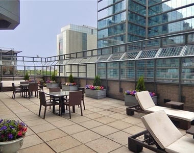 301 W 57th Street - Photo Thumbnail 8