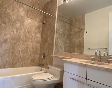 301 W 57th Street - Photo Thumbnail 7