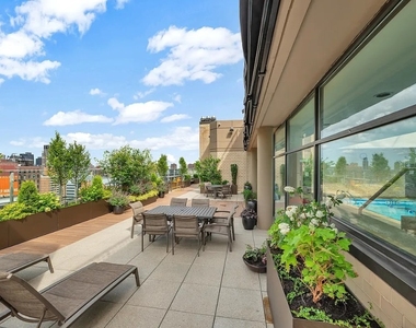 280 Park Avenue S - Photo Thumbnail 7