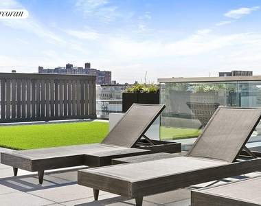 123 Hope Street - Photo Thumbnail 9