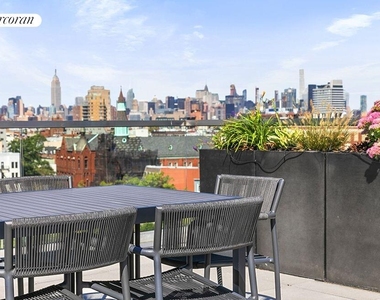123 Hope Street - Photo Thumbnail 10