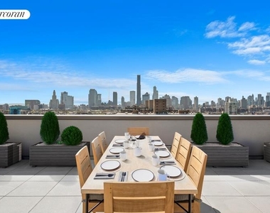 249 Willoughby Avenue - Photo Thumbnail 16