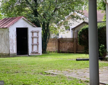 1503 W Washington Street - Photo Thumbnail 23