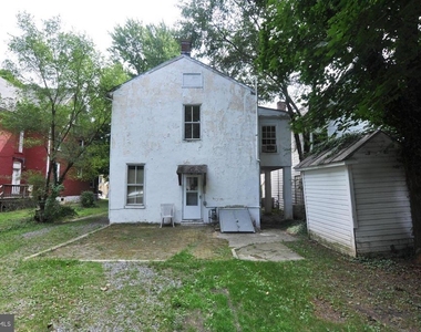 515 N Loudoun Street - Photo Thumbnail 2
