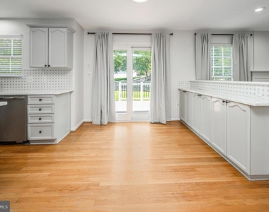 33 Saint Williams Way - Photo Thumbnail 21