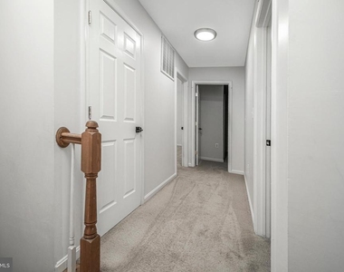 33 Saint Williams Way - Photo Thumbnail 37