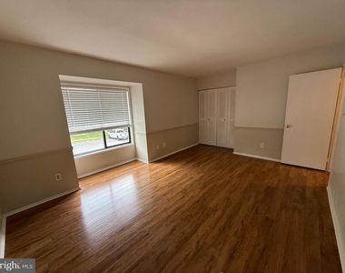 12457 Andover Court - Photo Thumbnail 15