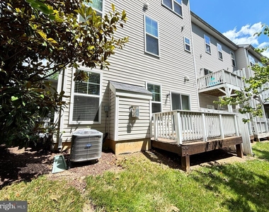 1599 Renate Drive - Photo Thumbnail 20