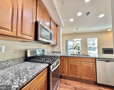 1599 Renate Drive - Photo Thumbnail 7
