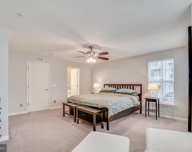 2291 Kew Gardens Drive - Photo Thumbnail 13