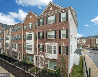 2291 Kew Gardens Drive - Photo Thumbnail 27