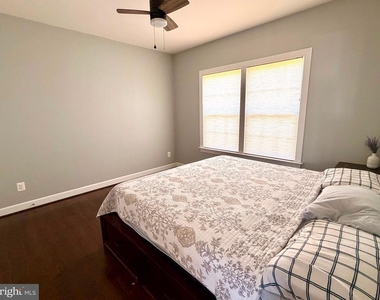 22010 Eastcreek Drive - Photo Thumbnail 3