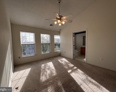 44106 Tippecanoe Terrace - Photo Thumbnail 29