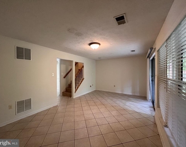 44106 Tippecanoe Terrace - Photo Thumbnail 40