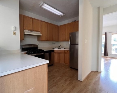 44106 Tippecanoe Terrace - Photo Thumbnail 13