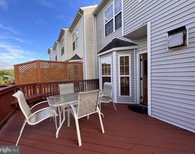 44106 Tippecanoe Terrace - Photo Thumbnail 25