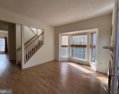 44106 Tippecanoe Terrace - Photo Thumbnail 19