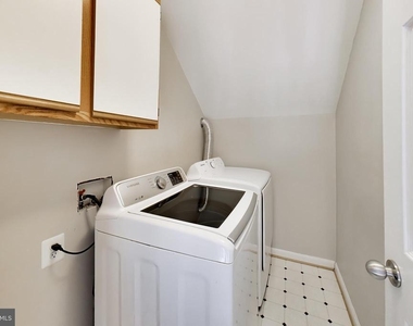 21466 Plymouth Place - Photo Thumbnail 35