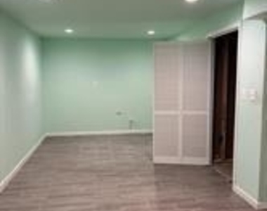 21466 Plymouth Place - Photo Thumbnail 8