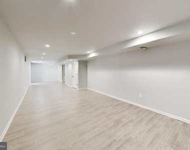 21466 Plymouth Place - Photo Thumbnail 37