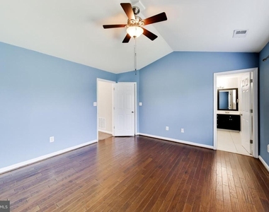 21466 Plymouth Place - Photo Thumbnail 23