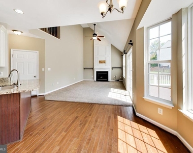 21466 Plymouth Place - Photo Thumbnail 5