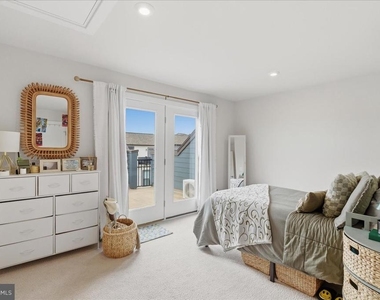 2315 Liberty Loop - Photo Thumbnail 27