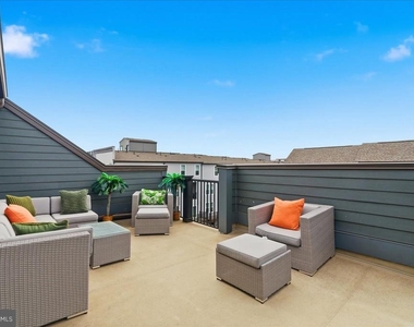 2315 Liberty Loop - Photo Thumbnail 30