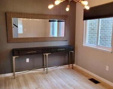 1415 Greenmont Court - Photo Thumbnail 3