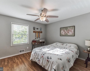 5920 Prince George Drive - Photo Thumbnail 24