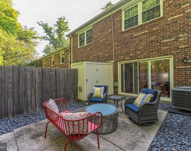 5920 Prince George Drive - Photo Thumbnail 29