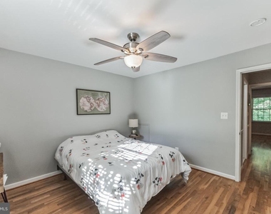 5920 Prince George Drive - Photo Thumbnail 26