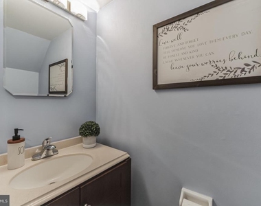 5920 Prince George Drive - Photo Thumbnail 6