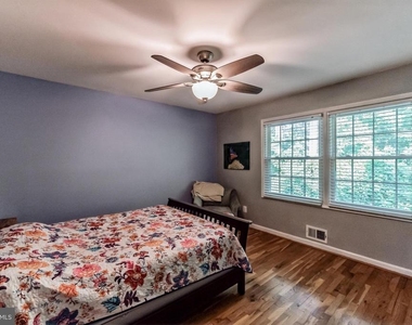 5920 Prince George Drive - Photo Thumbnail 16