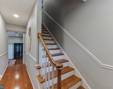 5920 Prince George Drive - Photo Thumbnail 5