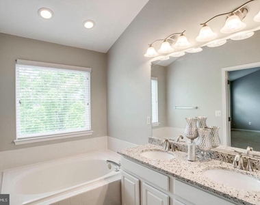 12476 Casbeer Drive - Photo Thumbnail 19