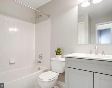12476 Casbeer Drive - Photo Thumbnail 27