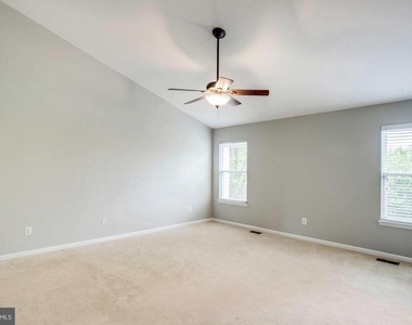 12476 Casbeer Drive - Photo Thumbnail 16