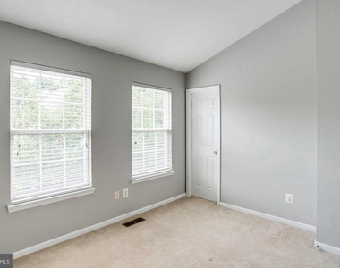 12476 Casbeer Drive - Photo Thumbnail 22